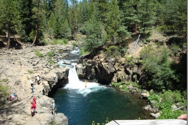 waterfallF6279D6A-7B43-27A8-AB56-8F5EBBB47679.jpg